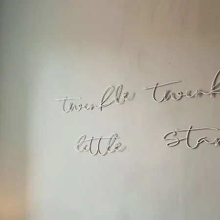 Kingsdown Hall 2 With Parking *